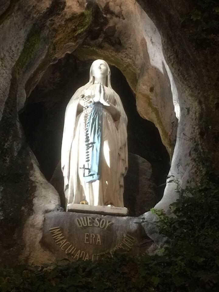 La Sainte Famille Hotell Lourdes Eksteriør bilde