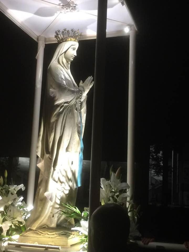 La Sainte Famille Hotell Lourdes Eksteriør bilde